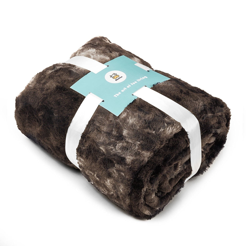 Faux Rabbit Fur Throw Blanket- 50x60 inches, Soft Fluffy Cozy Warm Fuzzy Machine Washable, Durable Blanket for Couch ...