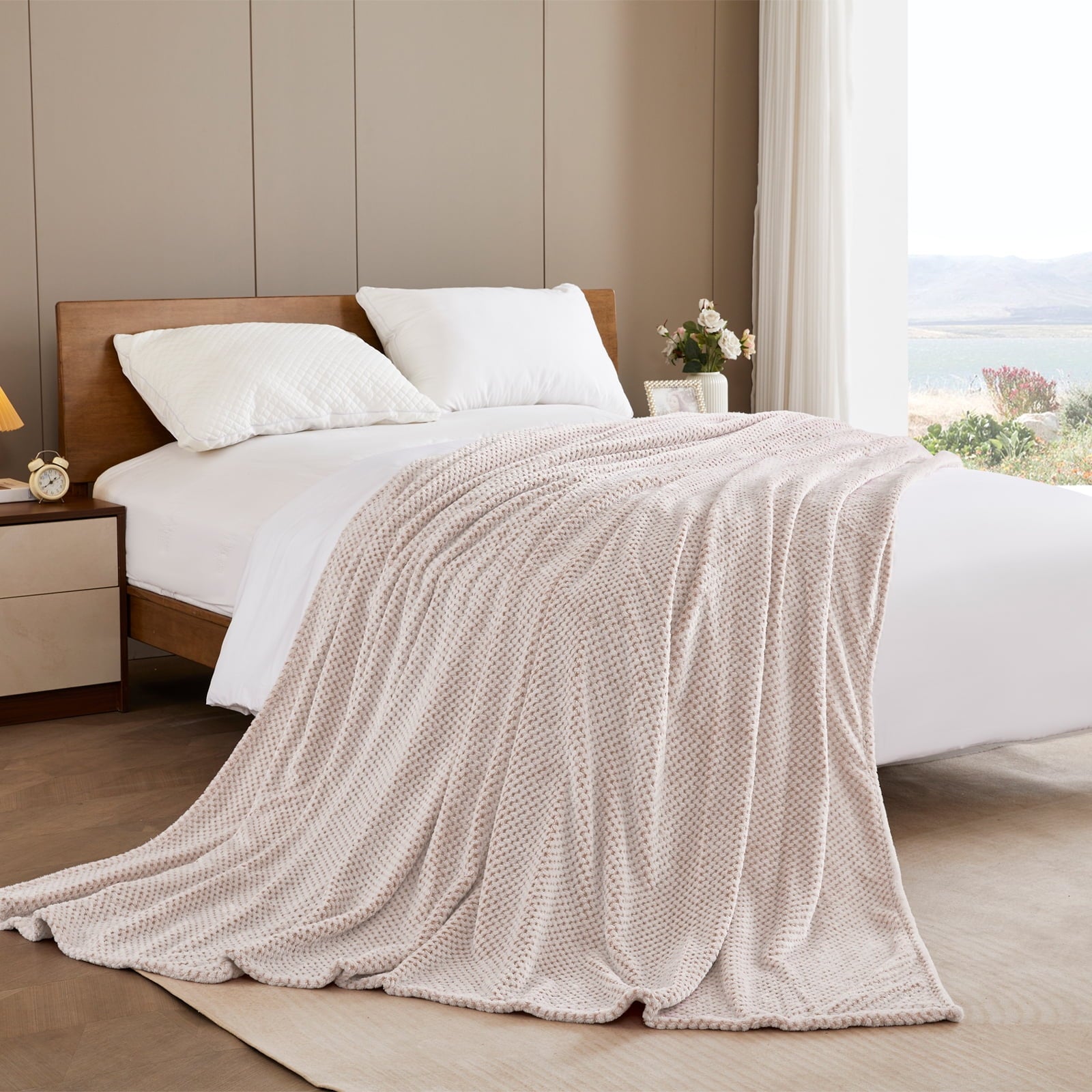 Waffle Textured Mixed Camel Fleece Blanket, Super Soft and Warm 50"x70" Throw Blanket for Couch, Cozy, Fuzzy and Ligh...